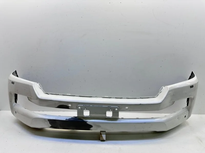 Бампер Toyota Land Cruiser 2015-2021 200