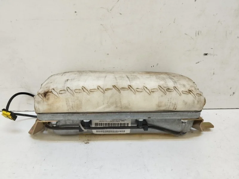 Airbag пассажирский BMW X5 1999-2007 E53