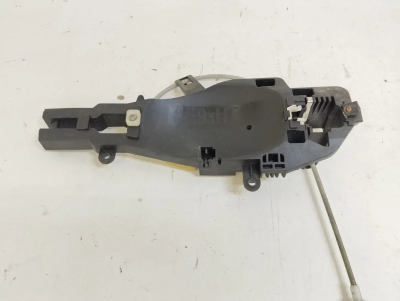 Кронштейн ручки двери BMW 3er 2005-2013 E90