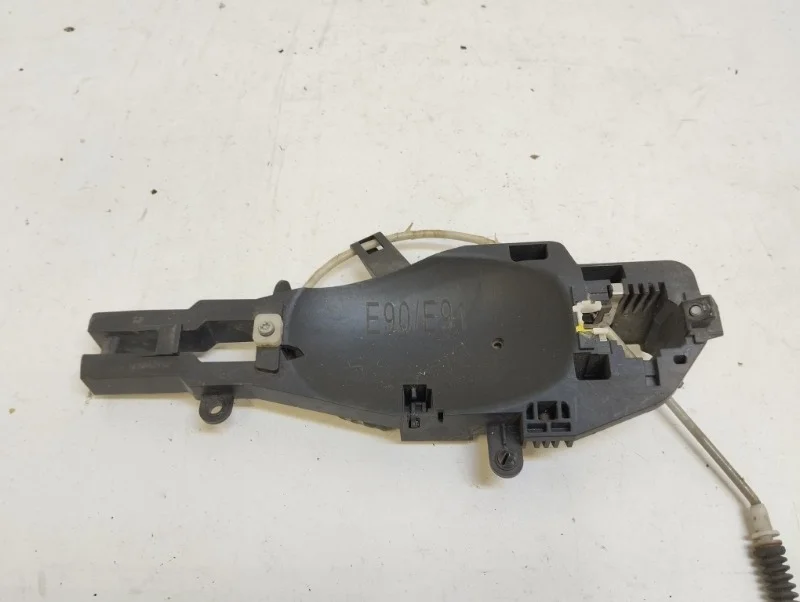 Кронштейн ручки двери BMW 3er 2005-2013 E90