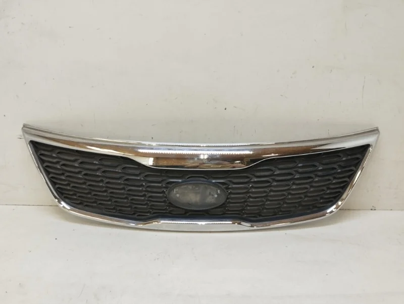 Решетка радиатора Kia Sorento 2012-2018