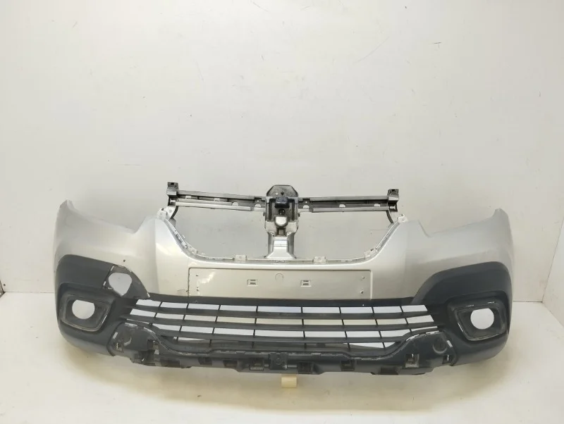 Бампер Renault Sandero Stepway 2018-