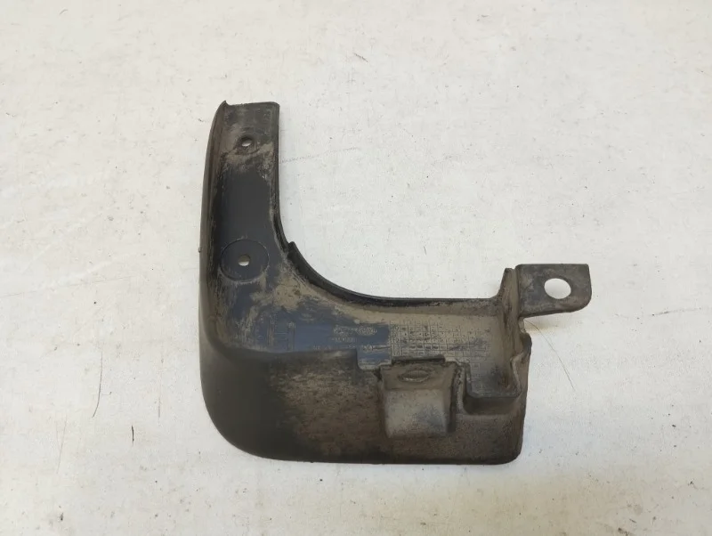 Брызговик Hyundai Solaris 2010-2014