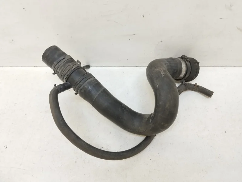 Шланг системы охлаждения Land Rover Range Vogue 2002-2012 L322