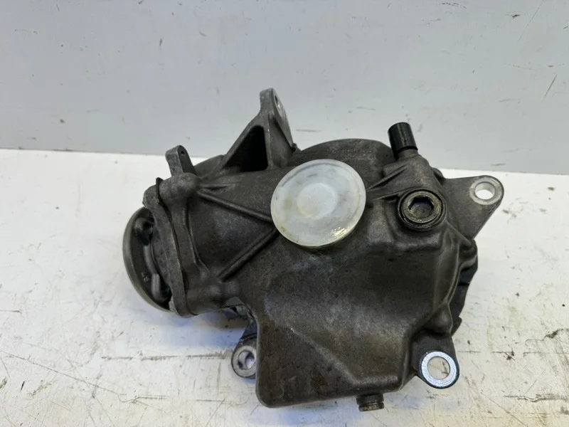 Редуктор Mercedes-Benz -Class 2016-2023 W213