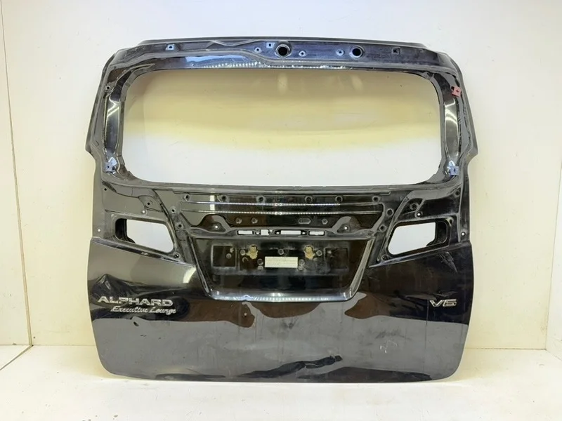 Крышка багажника Toyota Alphard 2017-2024 3