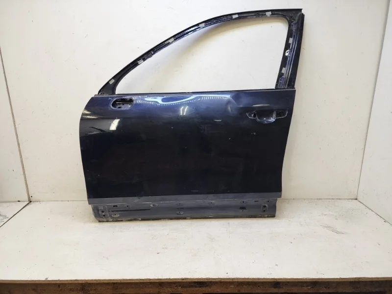 Дверь Volkswagen Touareg 2010 - 2018