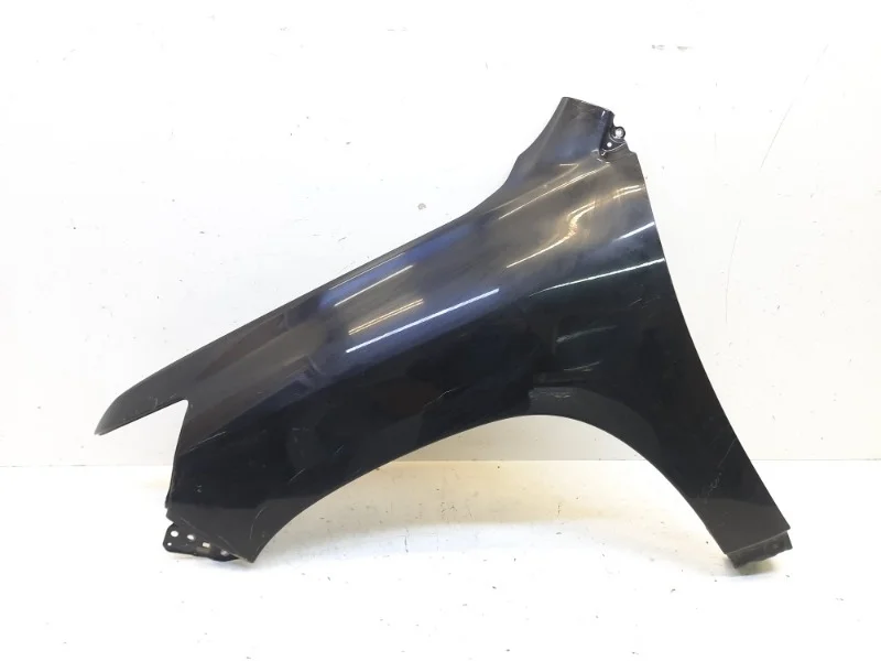 Крыло Toyota Land Cruiser 2015-2022 200