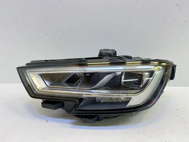 Фара AUDI A3 2016-2020 8V