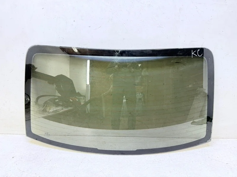 Стекло Kia Cerato 2004- 2008 1