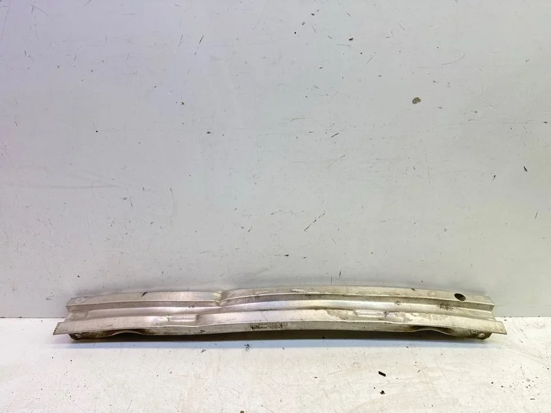 Усилитель бампера Porsche Macan 2014-2018 95B