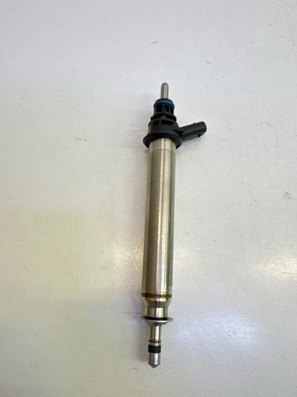 Форсунка топливная Mercedes-Benz -Class 2016-2023 W213