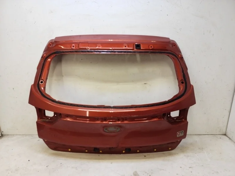 Крышка багажника Kia Sportage 2018-2022 4