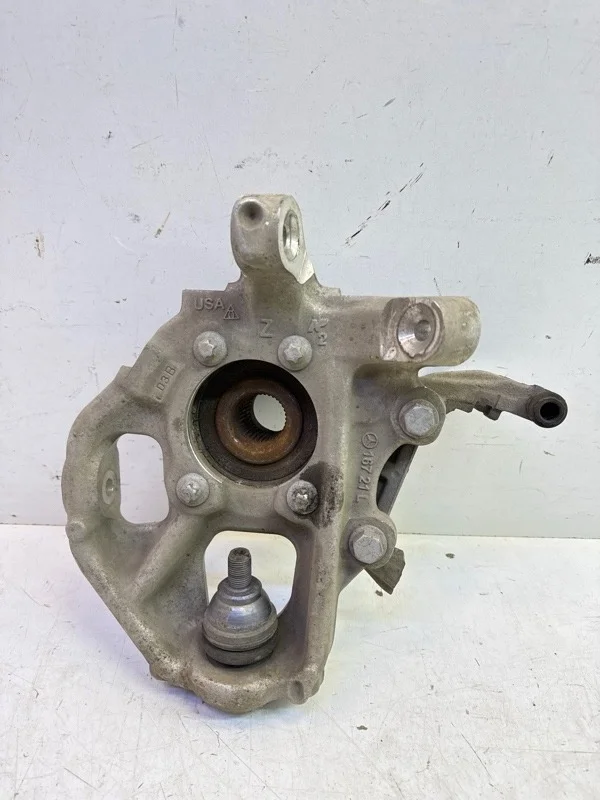 Кулак поворотный Mercedes-Benz GLE-class 2018-2024 W167