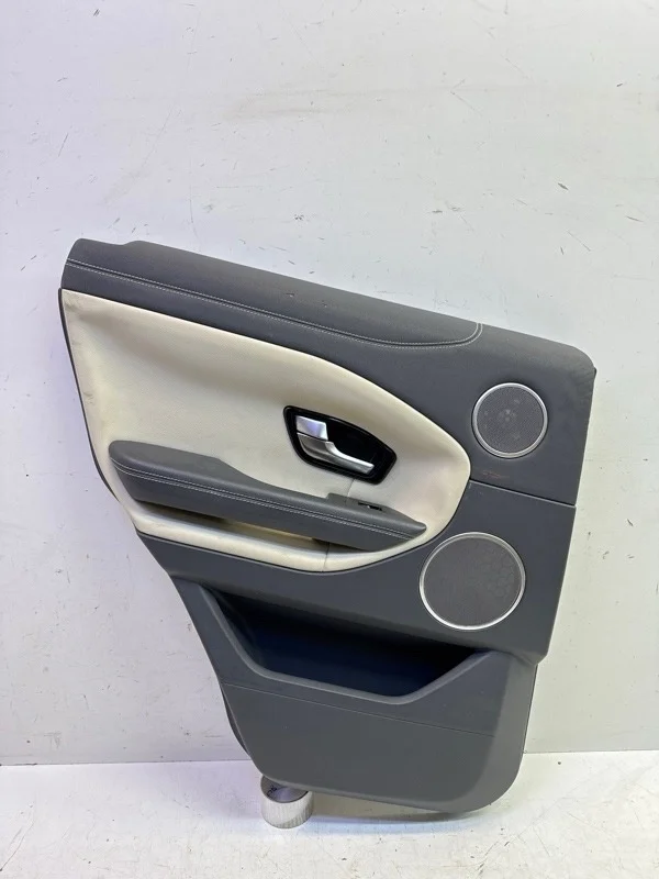 Обшивка двери Land Rover Range Evoque 2012-2018 L538