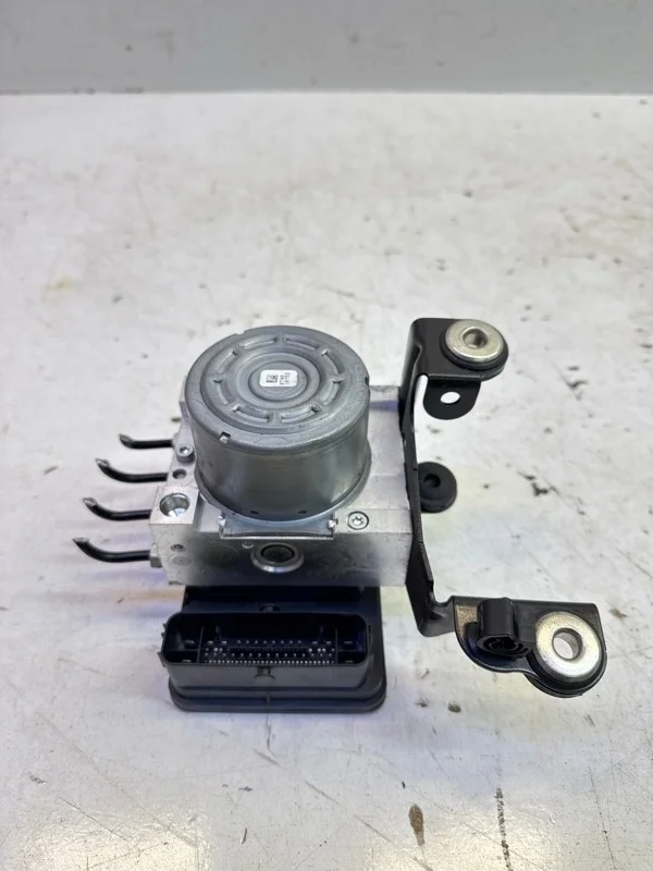 Блок abs Land Rover Range Evoque 2011-2018 L538