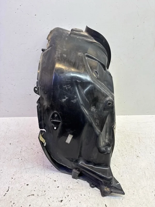 Подкрылок Land Rover Range Evoque 2012-2018 L538