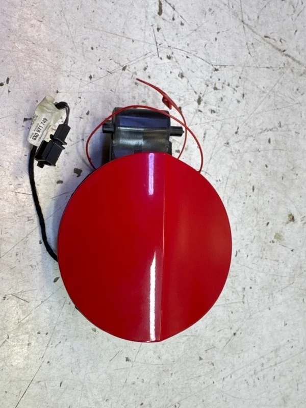 Лючок бензобака AUDI A1 2010-2016 8X