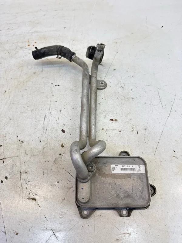 Радиатор масляный AUDI A1 2010-2015 8X