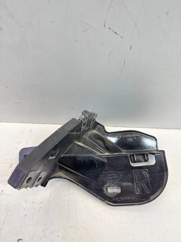 Кронштейн бампера Land Rover Range Evoque 2015-2018 L538