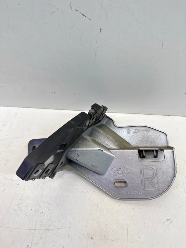 Кронштейн крыла Land Rover Range Evoque 2015-2018 L538