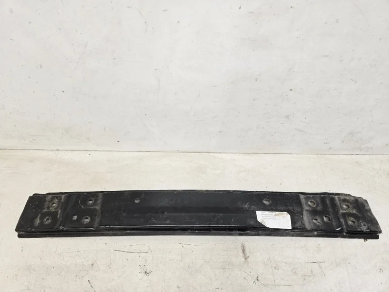 Усилитель бампера Toyota Corolla 2012-2019 E180