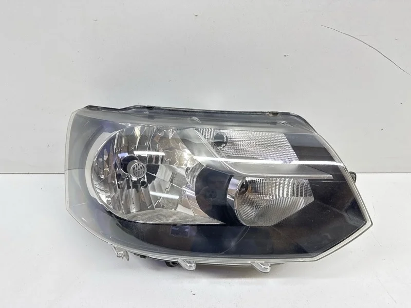 Фара Volkswagen Transporter 2009-2015 T5