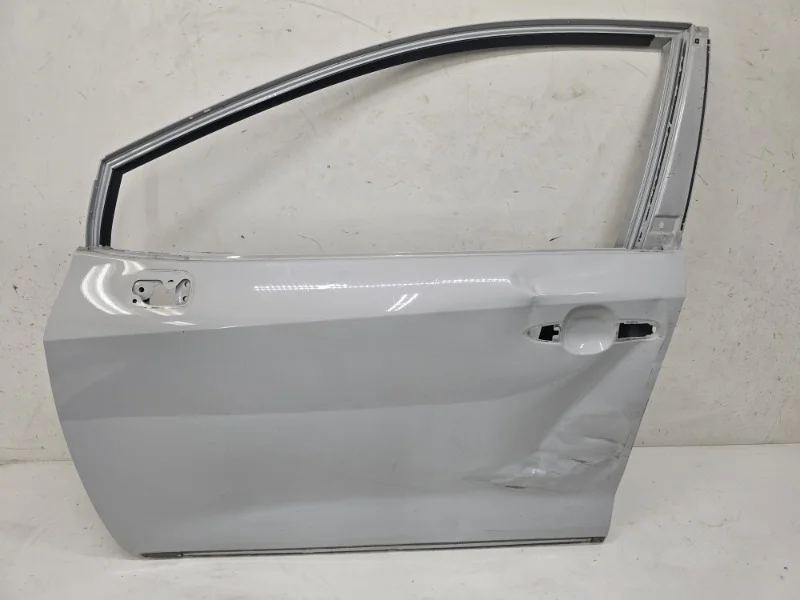 Дверь Toyota Corolla 2019-2024 210