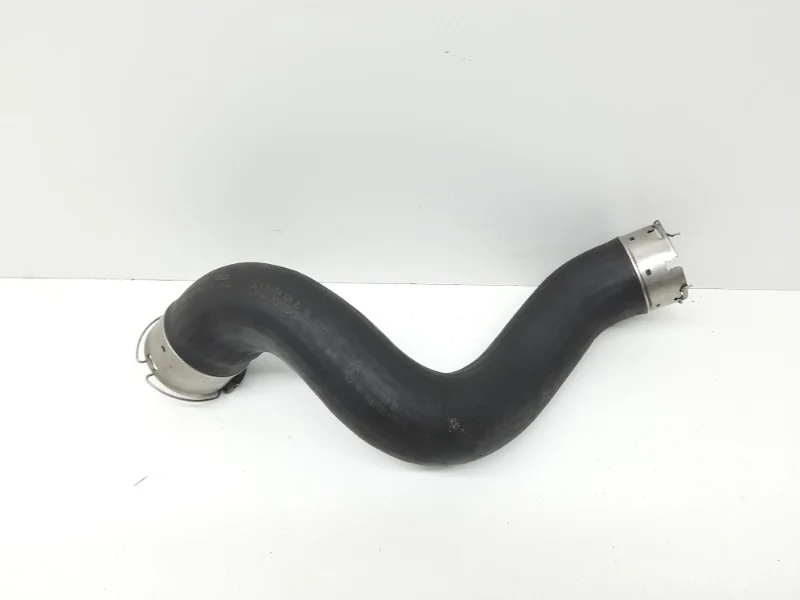 Патрубок интеркулера Mercedes-Benz -Class 2011-2014 W204