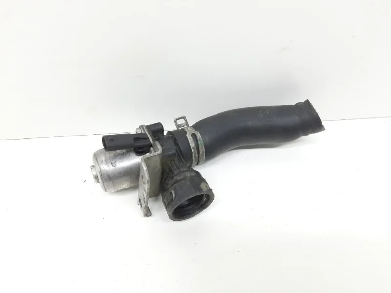 Кран печки Mercedes-Benz -Class 2011-2014 W204