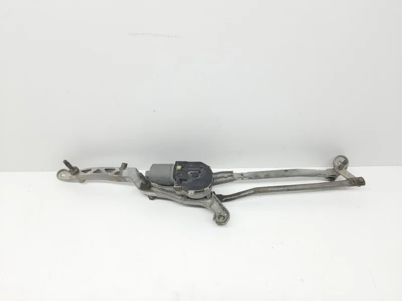 Трапеция стеклоочистителя Mercedes-Benz -Class 2011-2014 W204