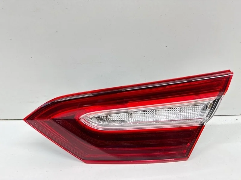 Фонарь TOYOTA Camry 2017-2024 XV70