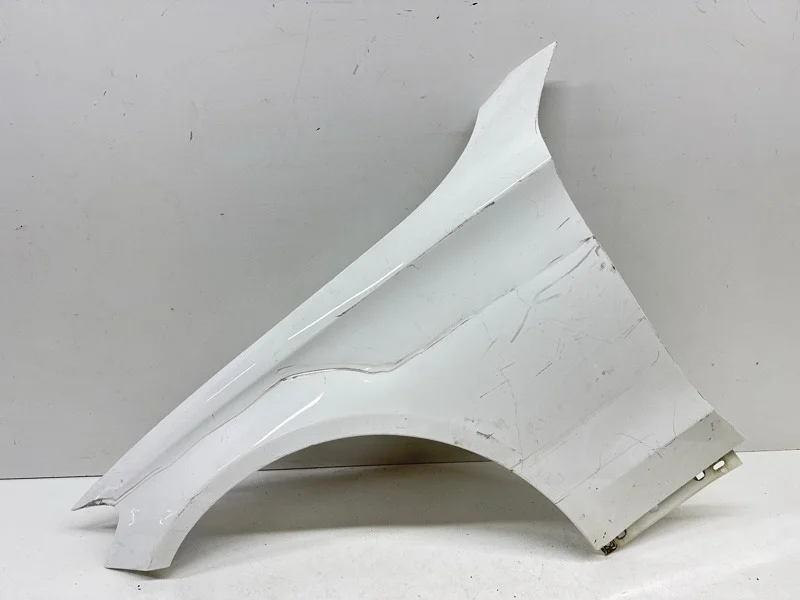 Крыло Mercedes-Benz -Class 2014-2021 W205