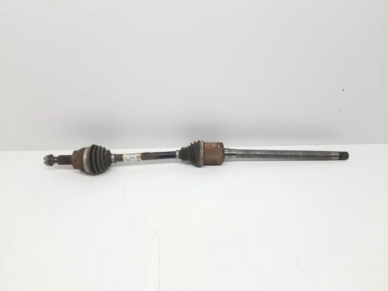 Привод колеса Jaguar F-Pace 2015-2020 X761