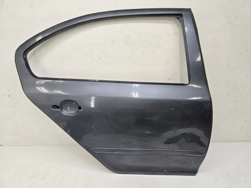 Дверь Skoda Octavia 2004 - 2013 A5