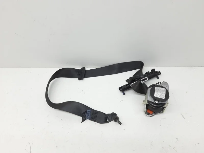 Ремень безопасности Ford Focus 2011-2015 3