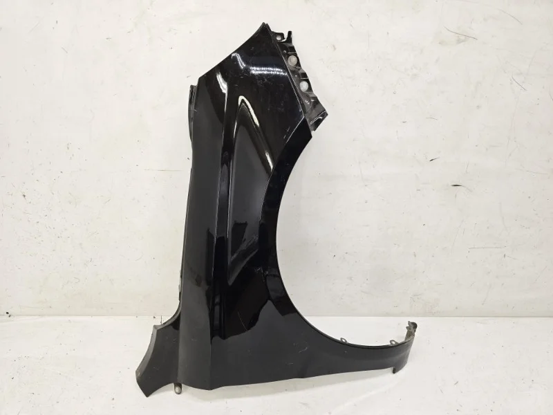 Крыло Lada Vesta 2015-2024