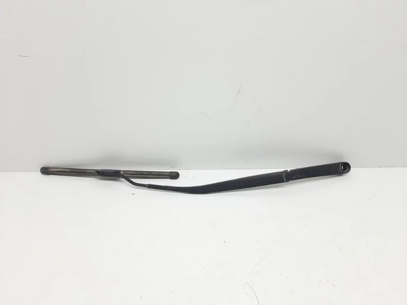 Поводок стеклоочистителя Hyundai Solaris 2017-2024