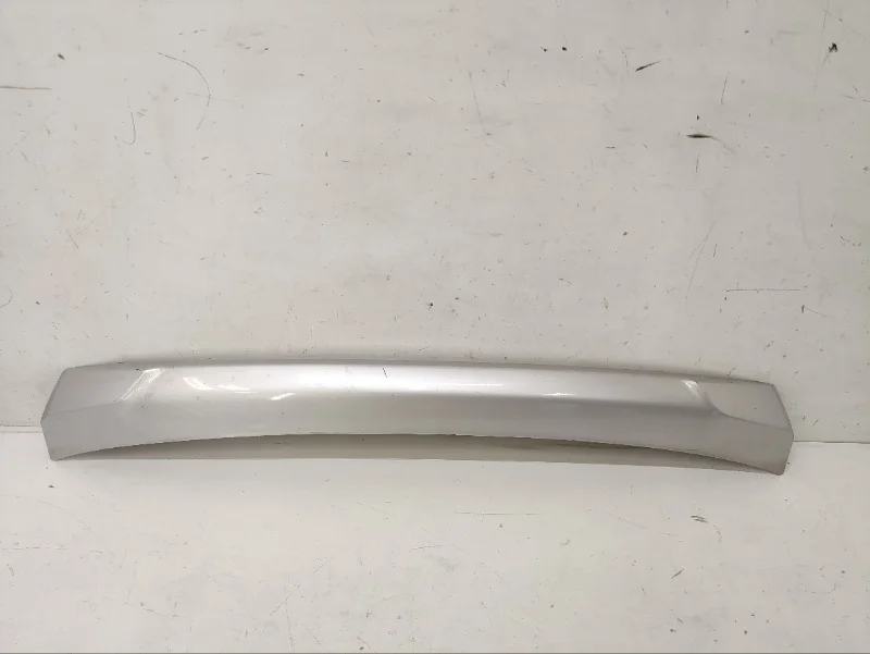 Накладка бампера Mitsubishi Outlander 2015-2018 3