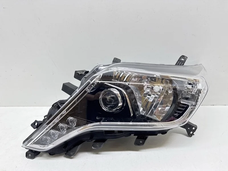 Фара Toyota Land Cruiser Prado 2014-2017 150