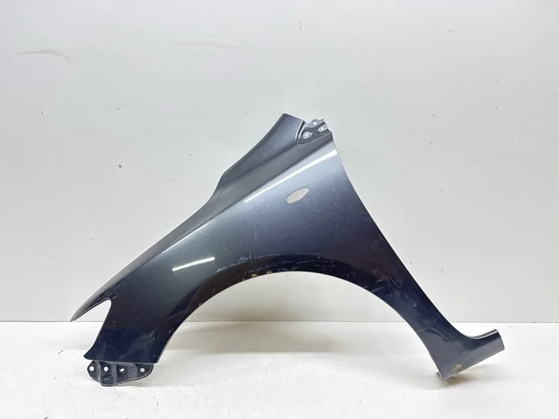 Крыло Toyota Corolla 2006-2010 E150