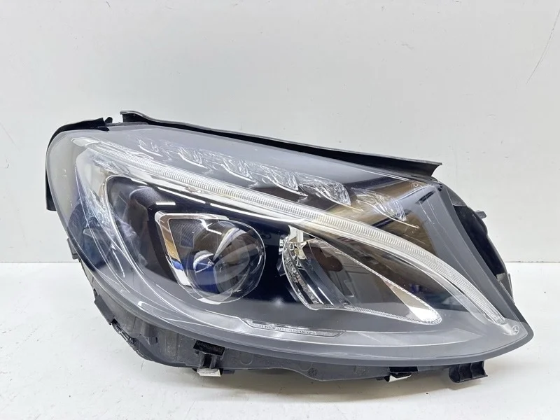 Фара Mercedes-Benz -Class 2014-2018 W205