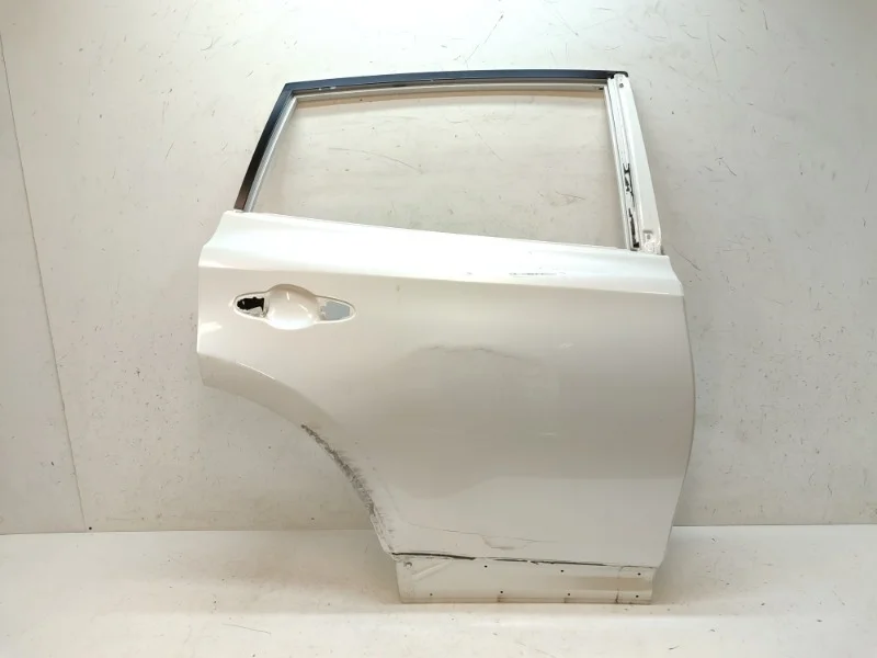 Дверь Toyota Rav4 2012-2019 40