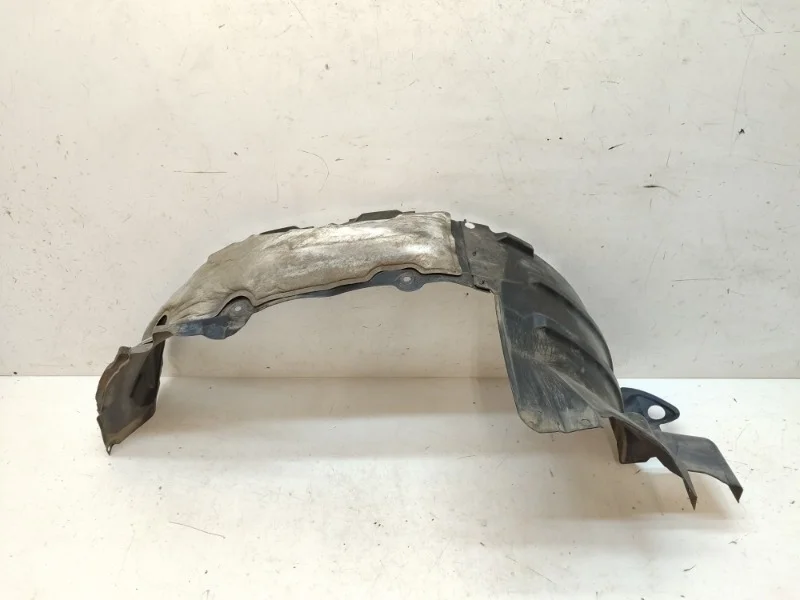 Брызговик Toyota Land Cruiser 2015-2021 200