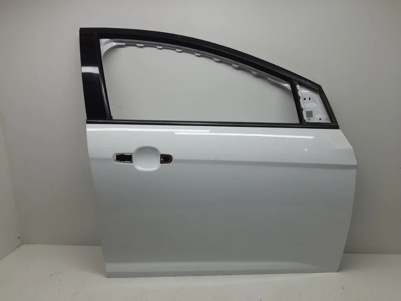 Дверь Ford Focus 2010-2015 3