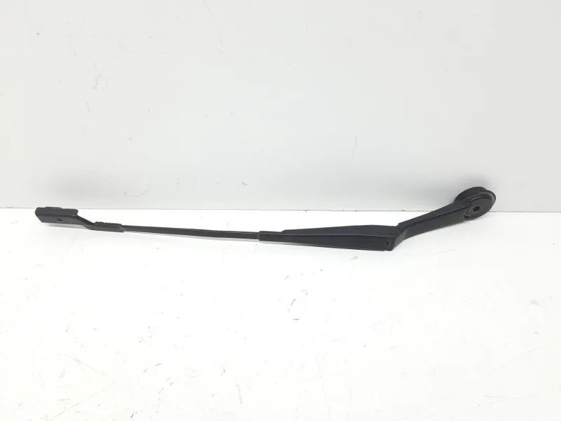 Поводок стеклоочистителя Ford Focus 2011-2019 3