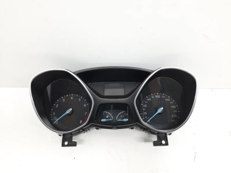 Щиток приборов Ford Focus 2011-2015 3