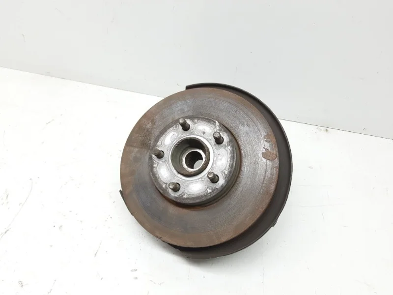 Кулак поворотный Ford Focus 2011-2019 3