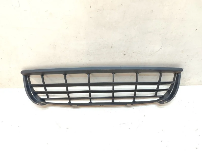 Решетка бампера Volkswagen Crafter 2006-2016
