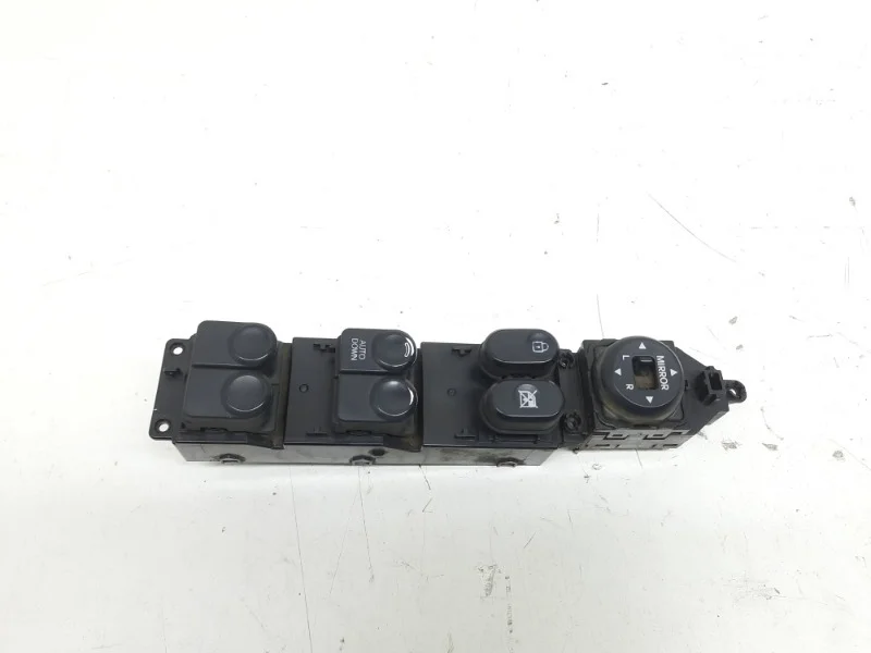 Блок управления стеклоподъемниками Hyundai Solaris 2010-2016